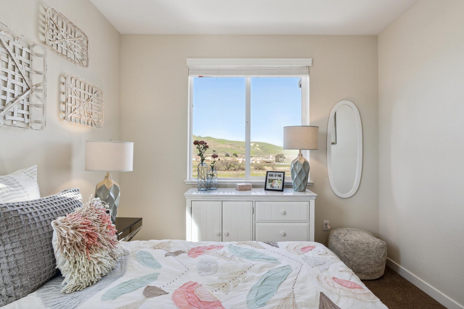 Carnation Int 19.jpg